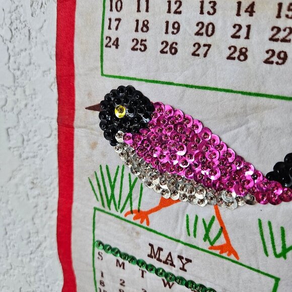 Vintage 1977 Hanging Felt Calendar Kit Birds Tree Red Handmade Sequin 34"x10" - Picture 5 of 7